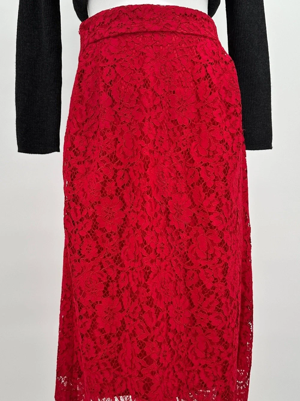 J.Crew Red Lace Pencil Skirt Scalloped Eyelash Hem Lined Size 10 - Picture 10 of 13